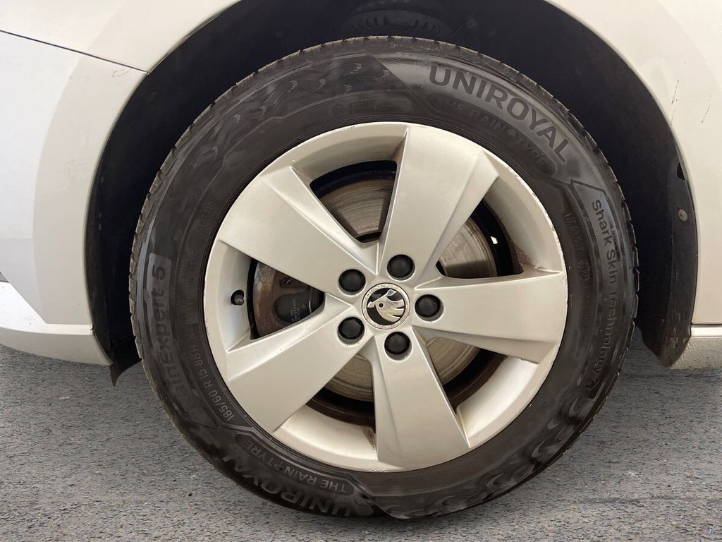 Used Skoda Fabia 2015 for sale - 76635535: Photo 12