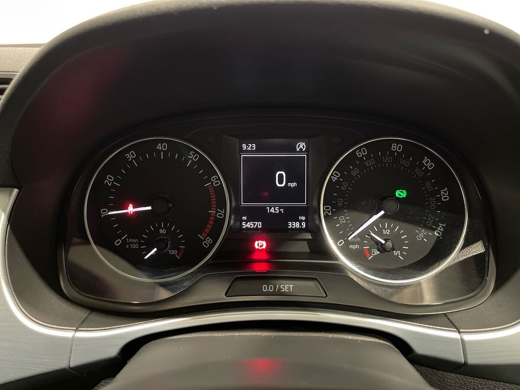 Used Skoda Fabia 2015 for sale - 76635535: Photo 22