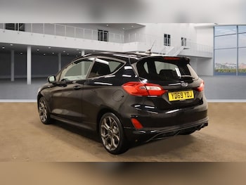 Used Ford Fiesta 2019 for sale - 76334000: Photo 3
