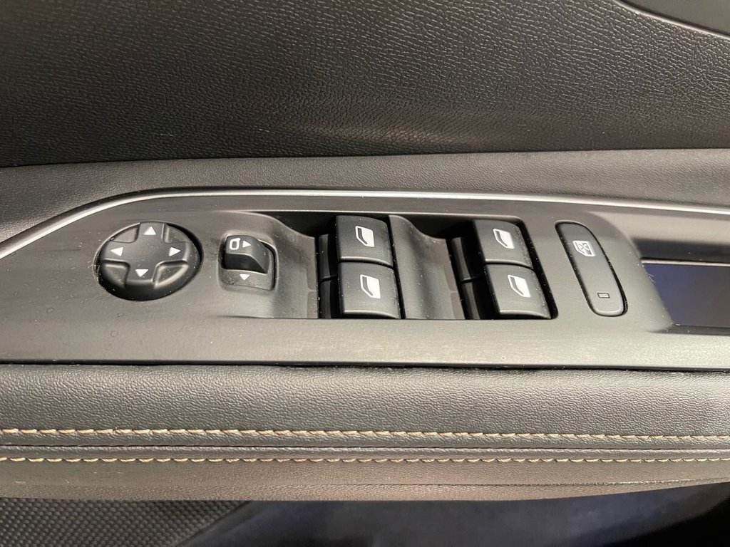 Used Peugeot 3008 2019 for sale - 77792436: Photo 19