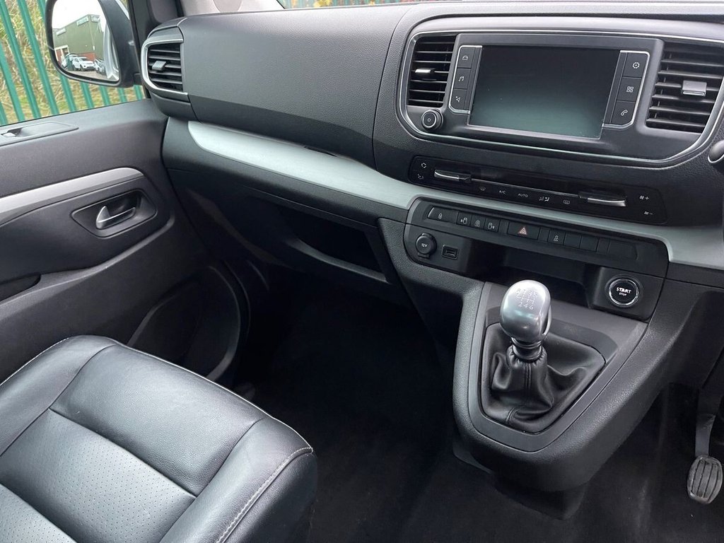 Used Peugeot Traveller 2018 for sale - 76345971: Photo 17