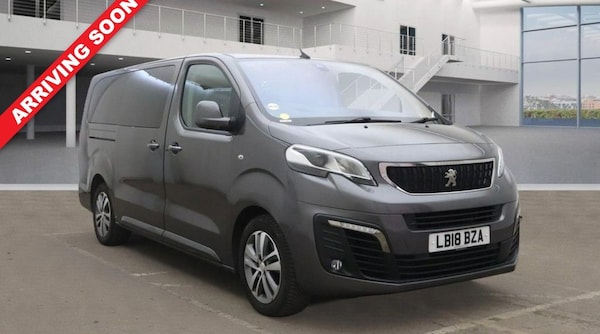 Used Peugeot Traveller 2018 for sale - 76345971: Photo 1