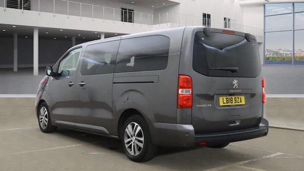 Used Peugeot Traveller 2018 for sale - 76345971: Photo 3
