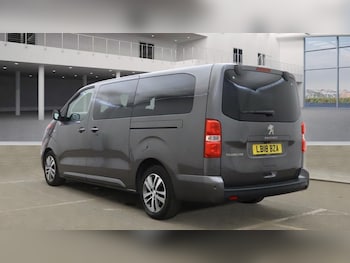 Used Peugeot Traveller 2018 for sale - 76345971: Photo 3