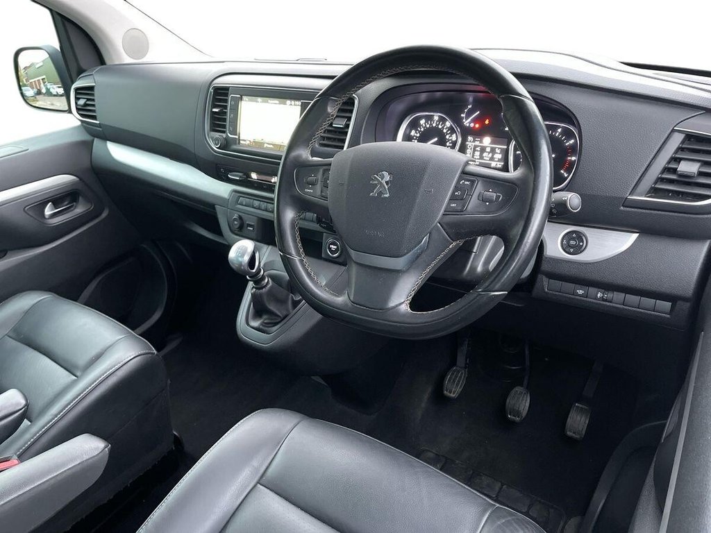 Used Peugeot Traveller 2018 for sale - 76345971: Photo 9