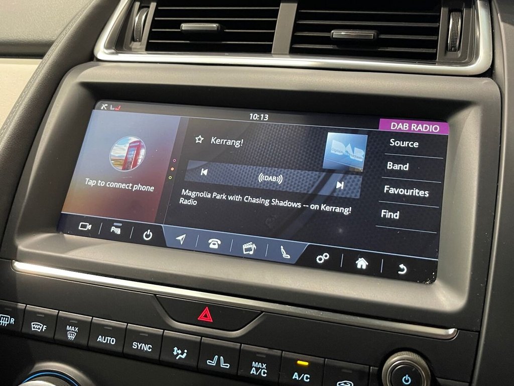 Used Jaguar E-Pace 2018 for sale - 77236789: Photo 11