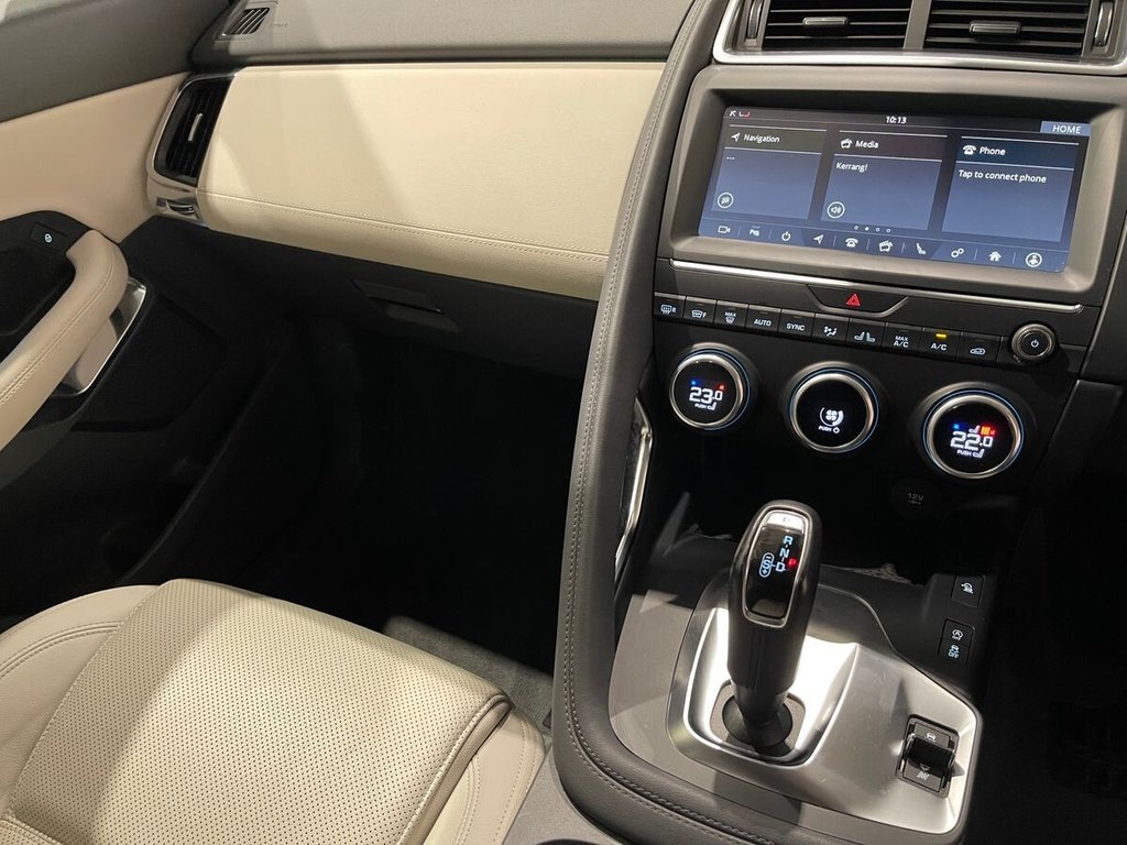 Used Jaguar E-Pace 2018 for sale - 77236789: Photo 16