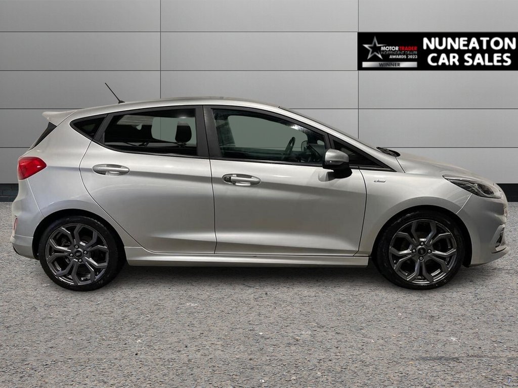 Used Ford Fiesta 2018 for sale - 77614183: Photo 2