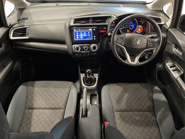 Used Honda Jazz 2017 for sale - 76345991: Photo 10