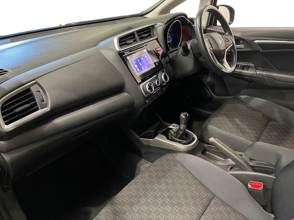 Used Honda Jazz 2017 for sale - 76345991: Photo 14