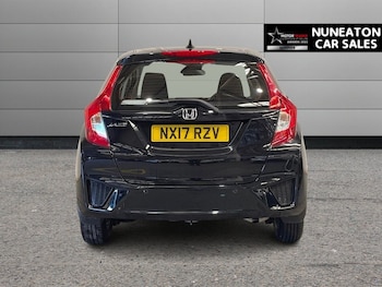 Used Honda Jazz 2017 for sale - 76345991: Photo 4