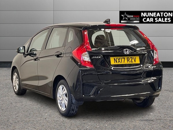 Used Honda Jazz 2017 for sale - 76345991: Photo 5