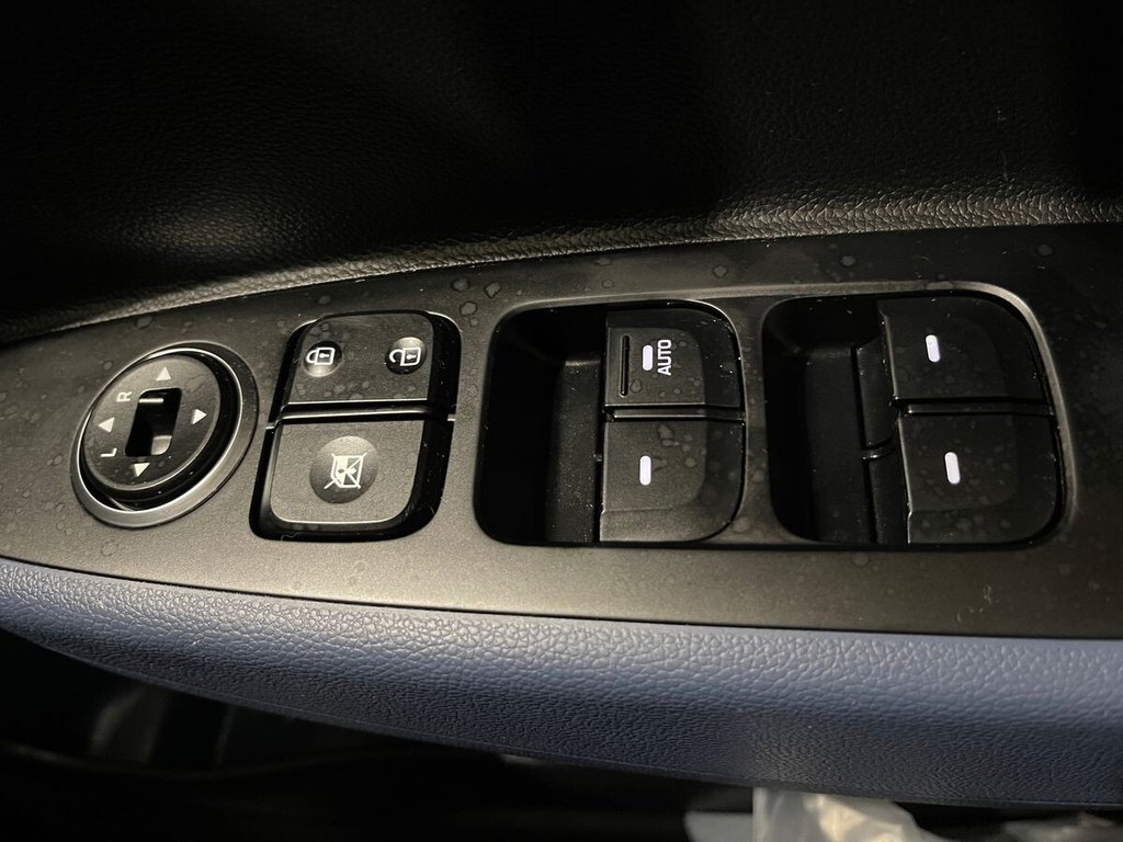 Used Hyundai i10 2014 for sale - 77313500: Photo 16