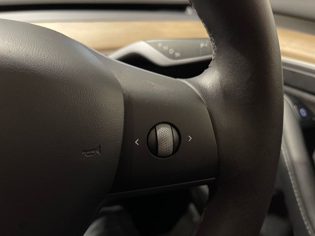 Used Tesla Model 3 2021 for sale - 76740147: Photo 26