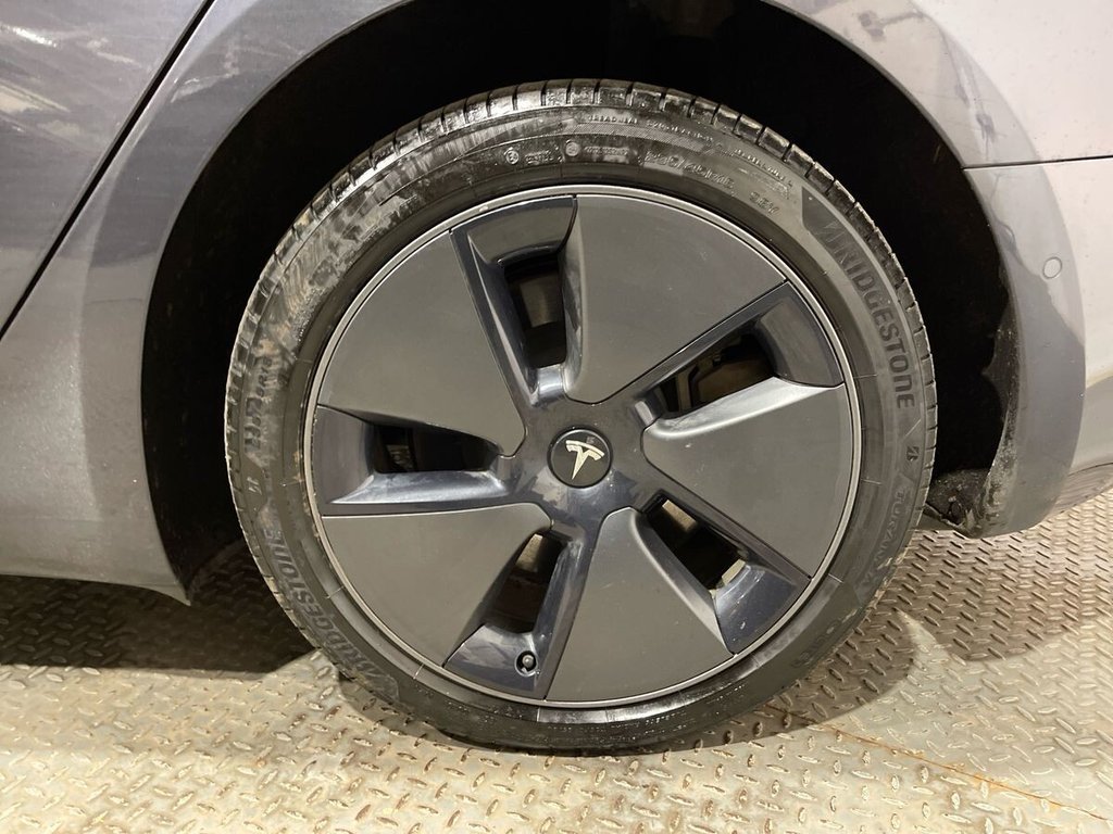 Used Tesla Model 3 2021 for sale - 76740147: Photo 32