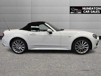 Used Fiat 124 Spider 2018 for sale - 75286816: Photo
