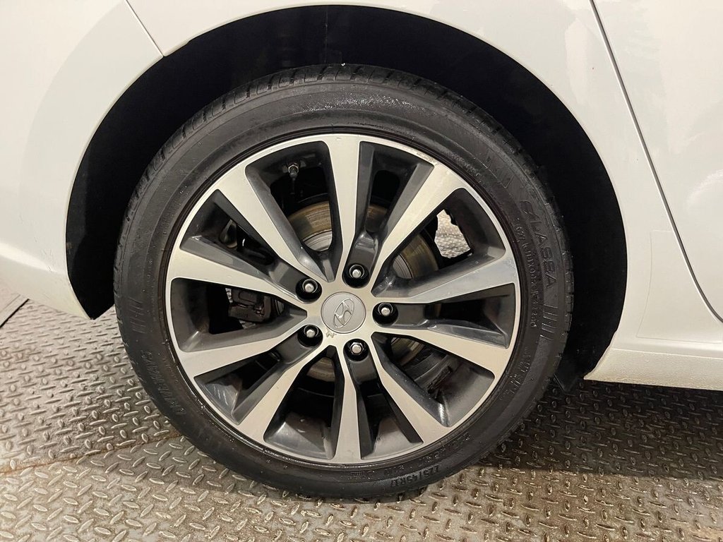 Used Hyundai i30 2017 for sale - 76882971: Photo 22