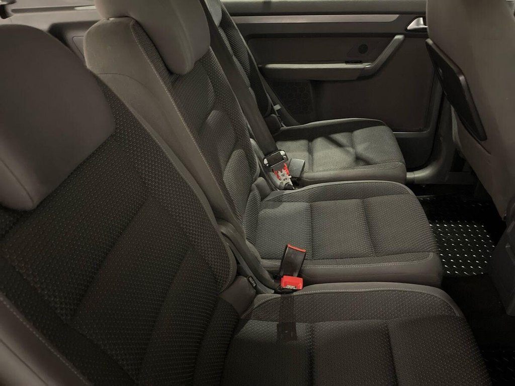 Used Volkswagen Touran 2012 for sale - 77534363: Photo 25