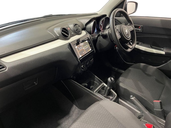Used Suzuki Swift 2018 for sale - 76039788: Photo 13