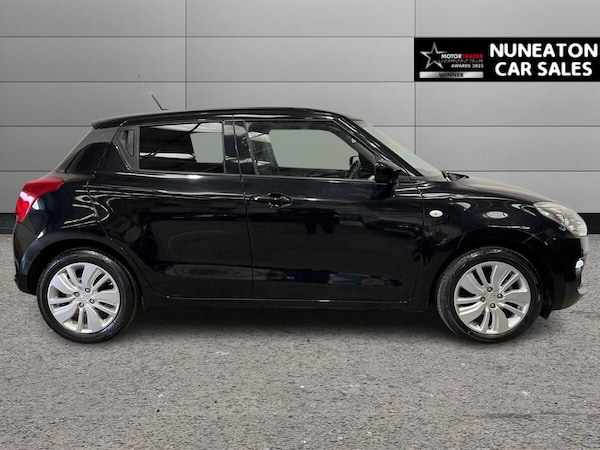 Used Suzuki Swift 2018 for sale - 76039788: Photo 2