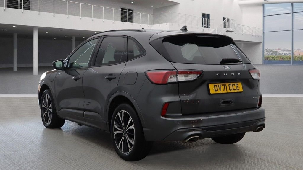 Used Ford Kuga 2021 for sale - 76848142: Photo 3