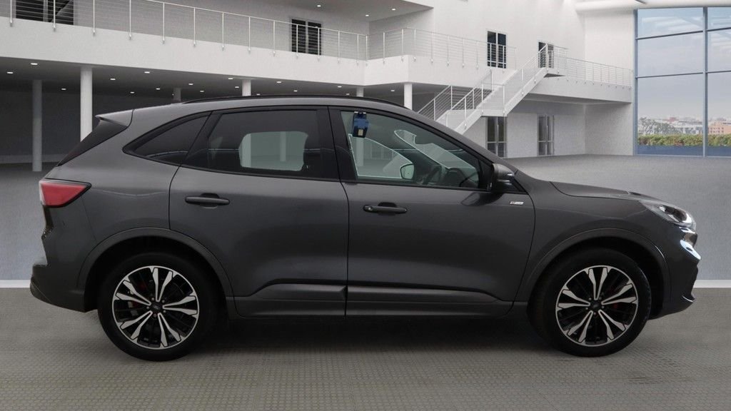 Used Ford Kuga 2021 for sale - 76848142: Photo 5