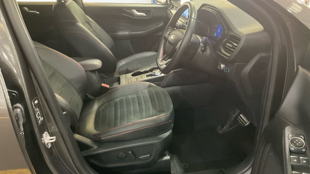 Used Ford Kuga 2021 for sale - 76848142: Photo 9