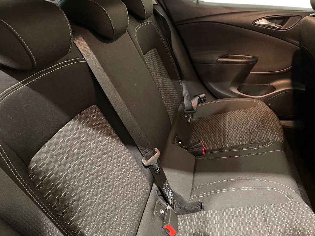 Used Vauxhall Astra 2018 for sale - 77171747: Photo 27