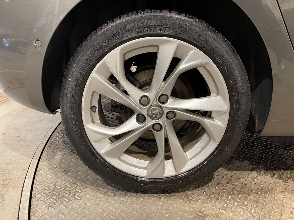 Used Vauxhall Astra 2018 for sale - 77171747: Photo 32