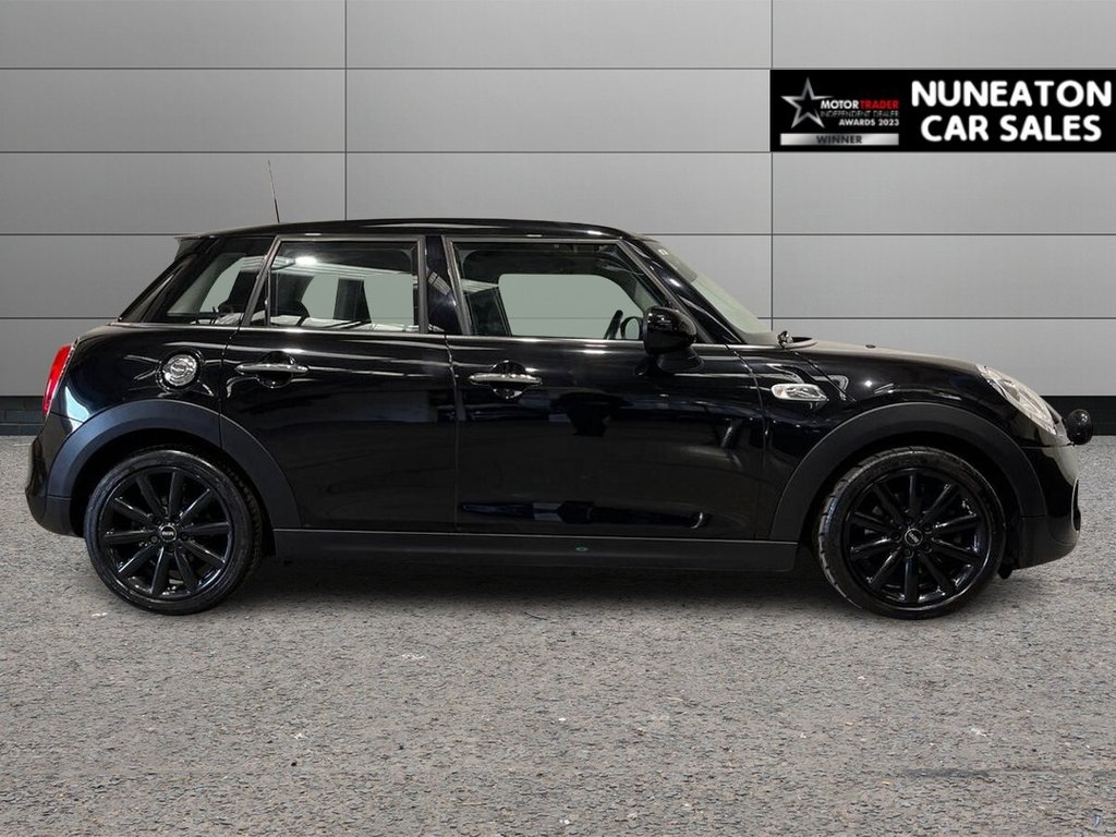 Used MINI Hatch 2016 for sale - 76345496: Photo 2