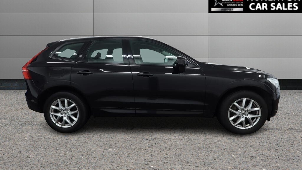 Used Volvo XC60 2018 for sale - 77991438: Photo 2