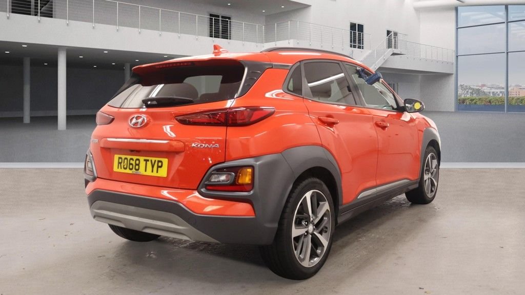 Used Hyundai KONA 2018 for sale - 76725060: Photo 4