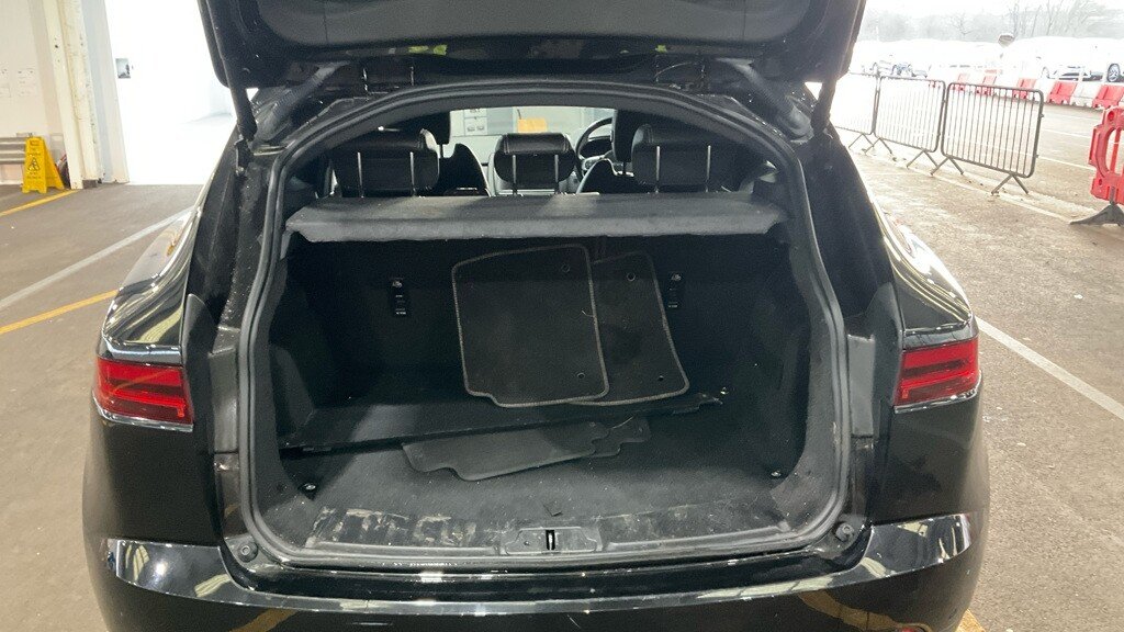 Used Jaguar E-Pace 2019 for sale - 77667548: Photo 12