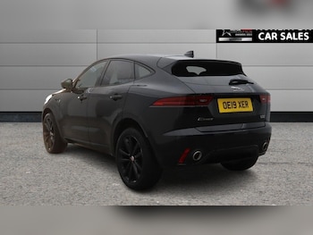 Used Jaguar E-Pace 2019 for sale - 77667548: Photo
