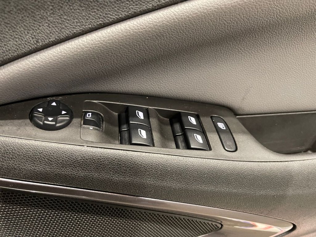 Used Vauxhall Crossland X 2018 for sale - 76345596: Photo 16