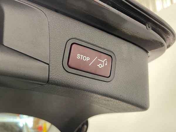 Used Mercedes-Benz C-Class 2018 for sale - 76245198: Photo 30
