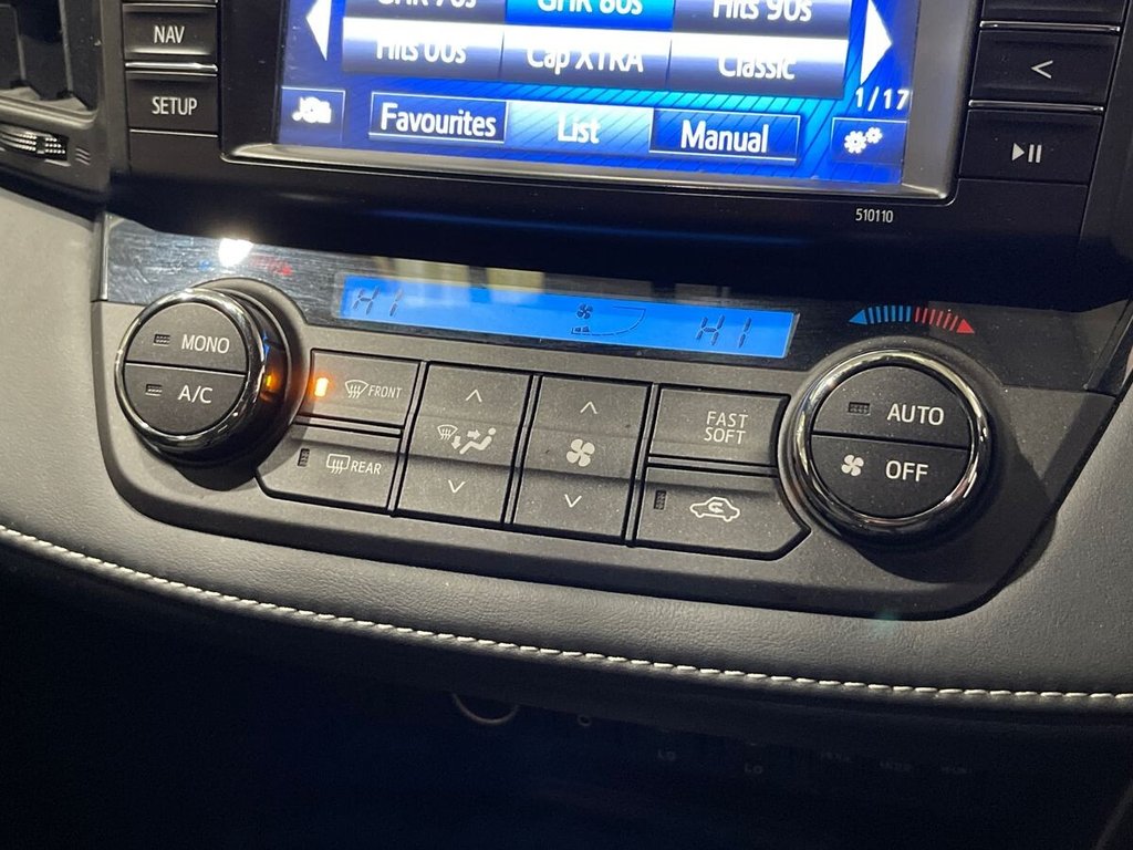 Used Toyota RAV4 2018 for sale - 77534302: Photo 17