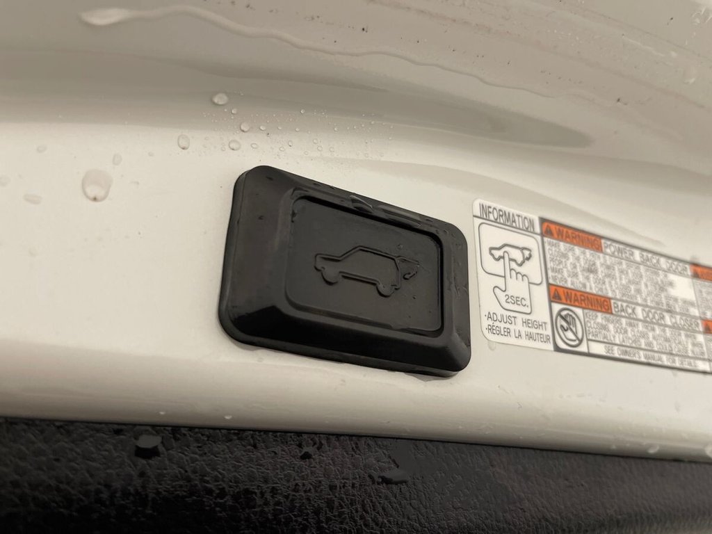 Used Toyota RAV4 2018 for sale - 77534302: Photo 31