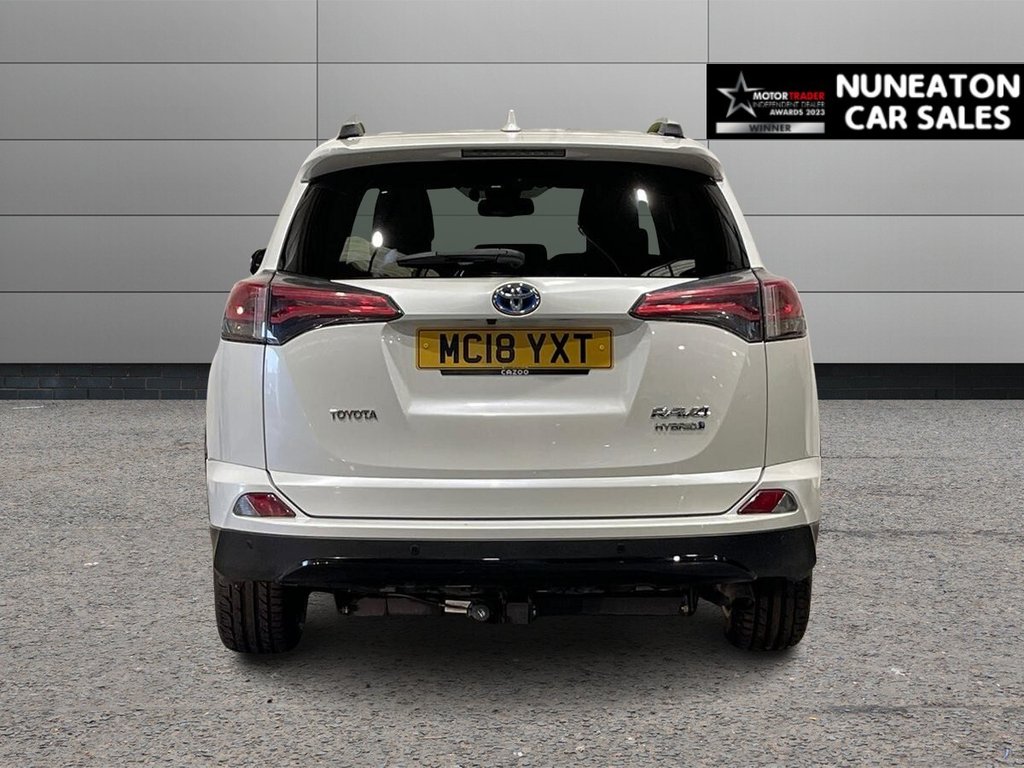 Used Toyota RAV4 2018 for sale - 77534302: Photo 4