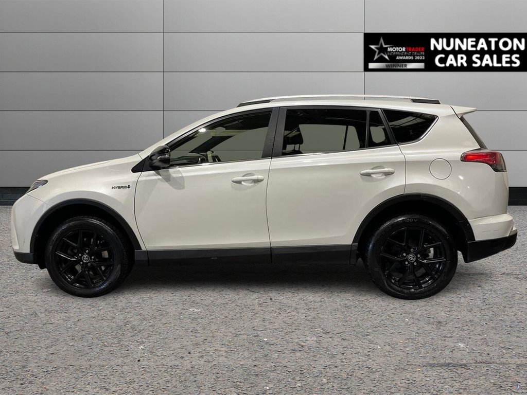 Used Toyota RAV4 2018 for sale - 77534302: Photo 6