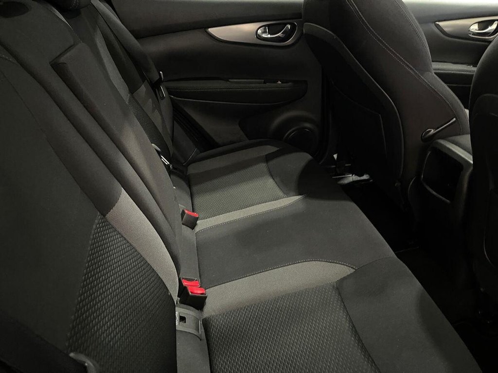 Used Nissan Qashqai 2018 for sale - 76356111: Photo 23