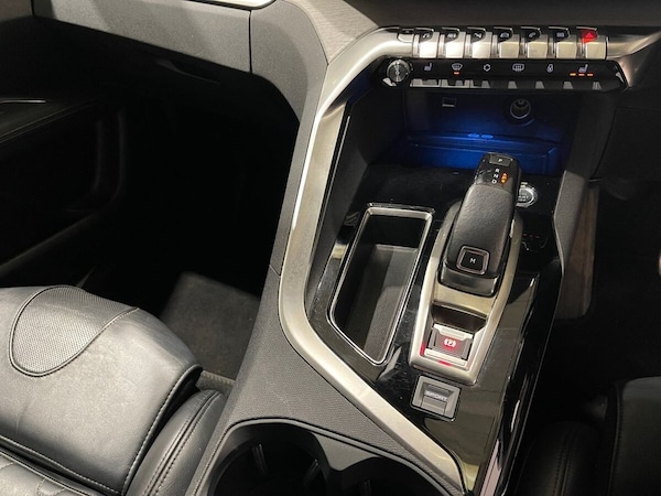 Used Peugeot 3008 2019 for sale - 76210277: Photo 15