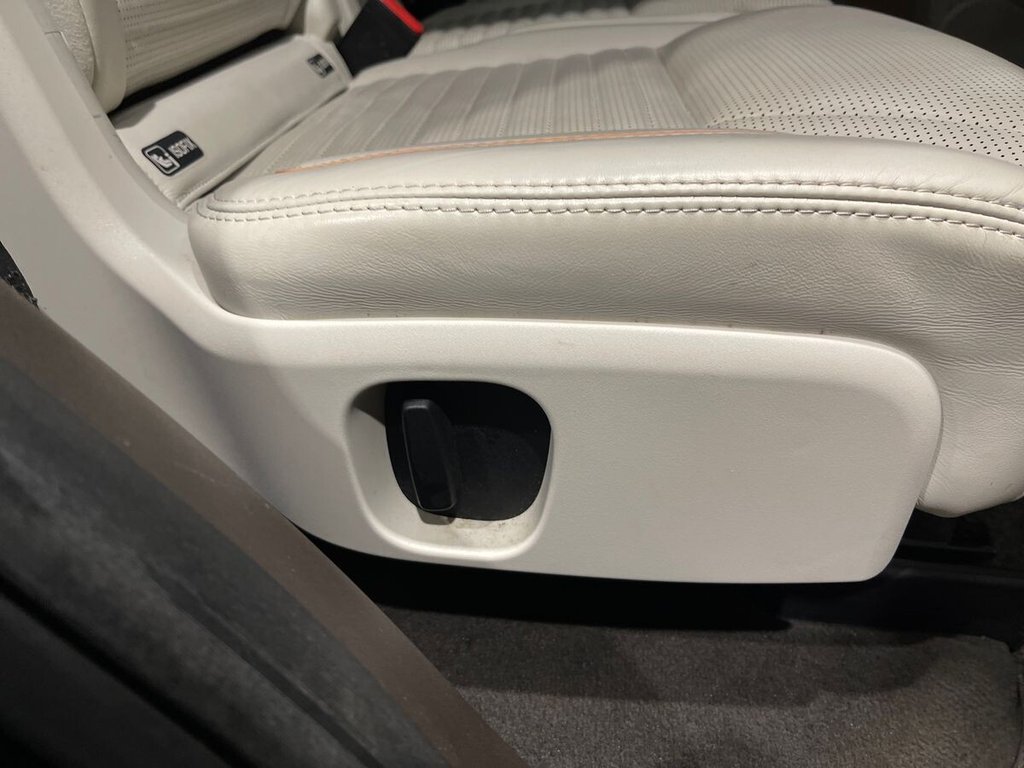 Used Land Rover Discovery 2017 for sale - 77477365: Photo 31