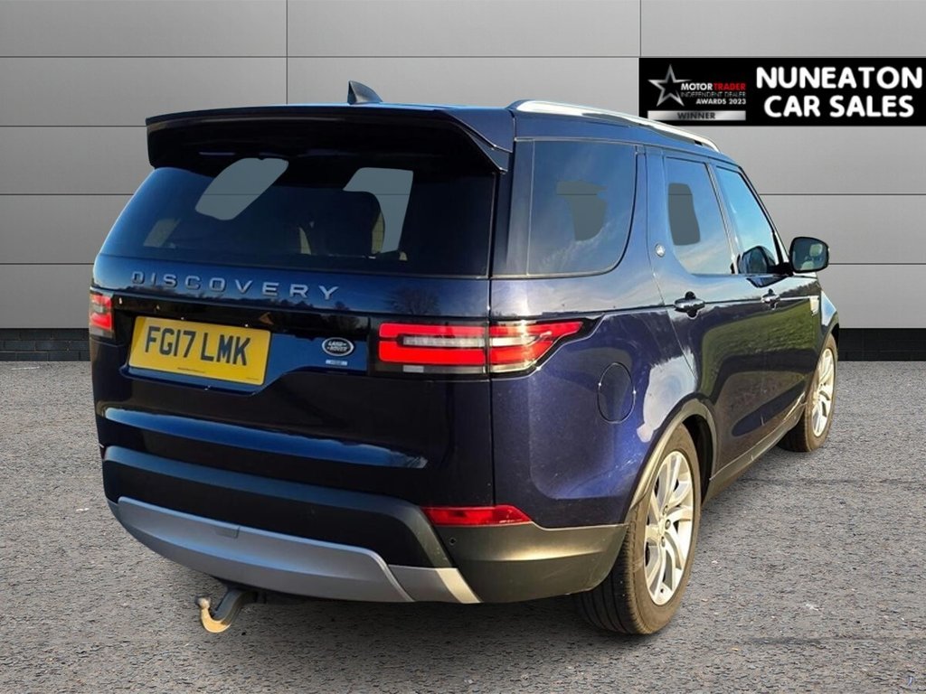 Used Land Rover Discovery 2017 for sale - 77360025: Photo 2