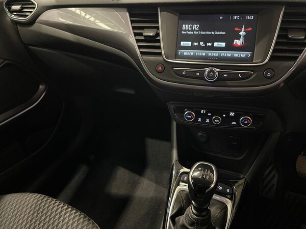 Used Vauxhall Crossland X 2018 for sale - 76092558: Photo 14