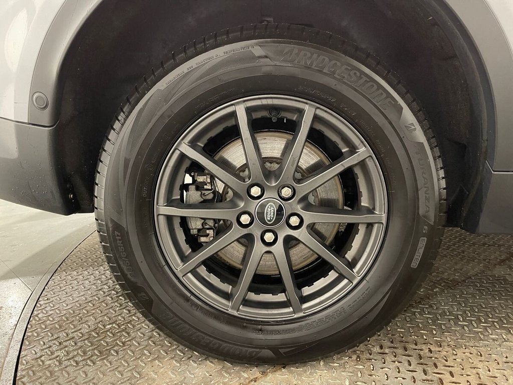 Used Land Rover Discovery Sport 2021 for sale - 76092486: Photo 32