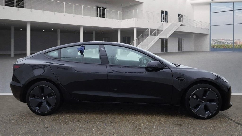 Used Tesla Model 3 2020 for sale - 76950588: Photo 5