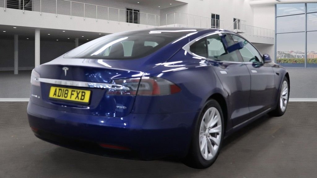 Used Tesla Model S 2018 for sale - 76345443: Photo 4