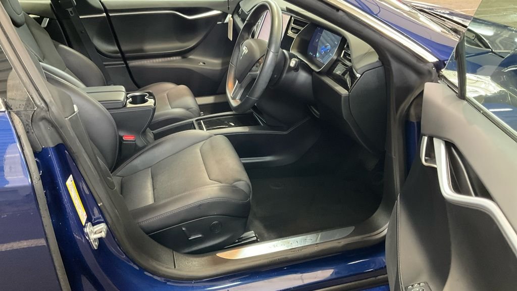 Used Tesla Model S 2018 for sale - 76345443: Photo 9