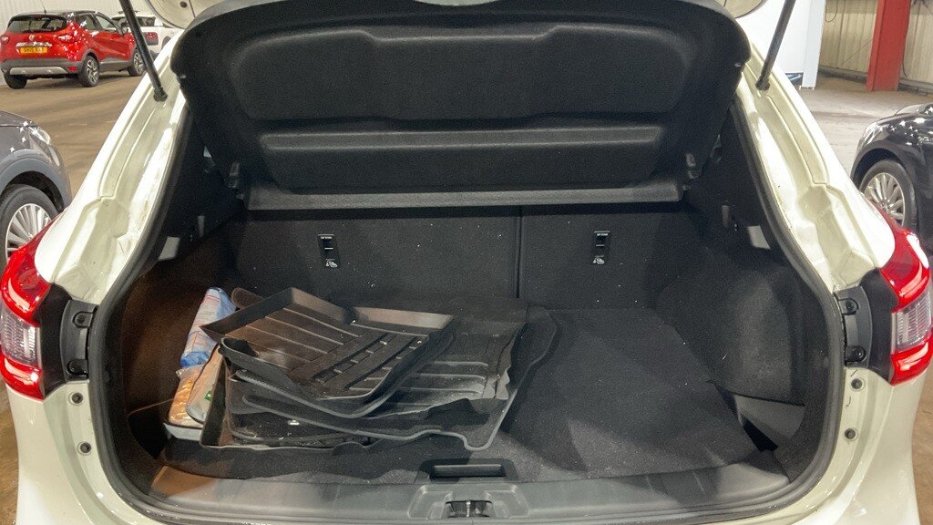 Used Nissan Qashqai 2019 for sale - 77263818: Photo 12